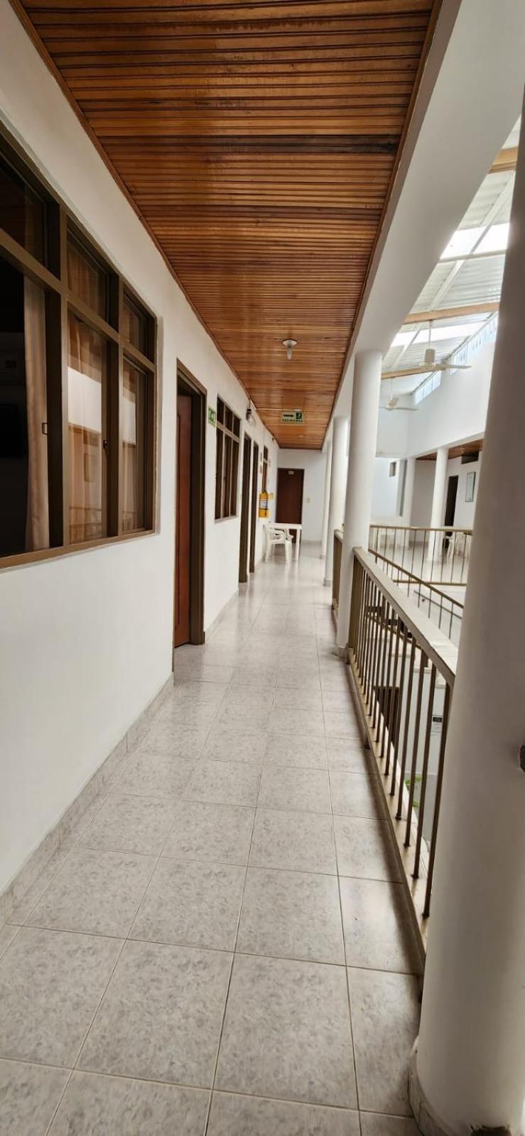 Luna Verde Hotel ネイバ エクステリア 写真