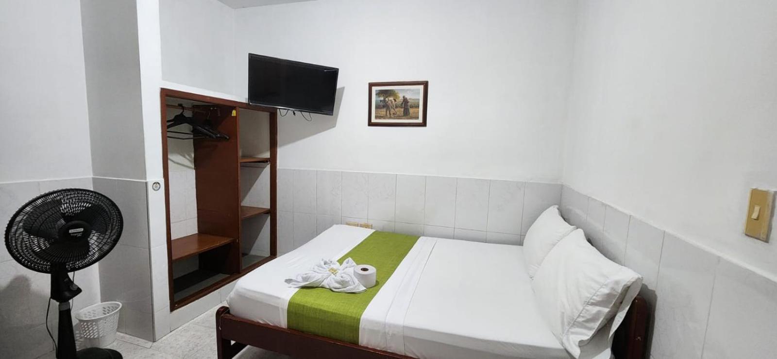 Luna Verde Hotel ネイバ エクステリア 写真