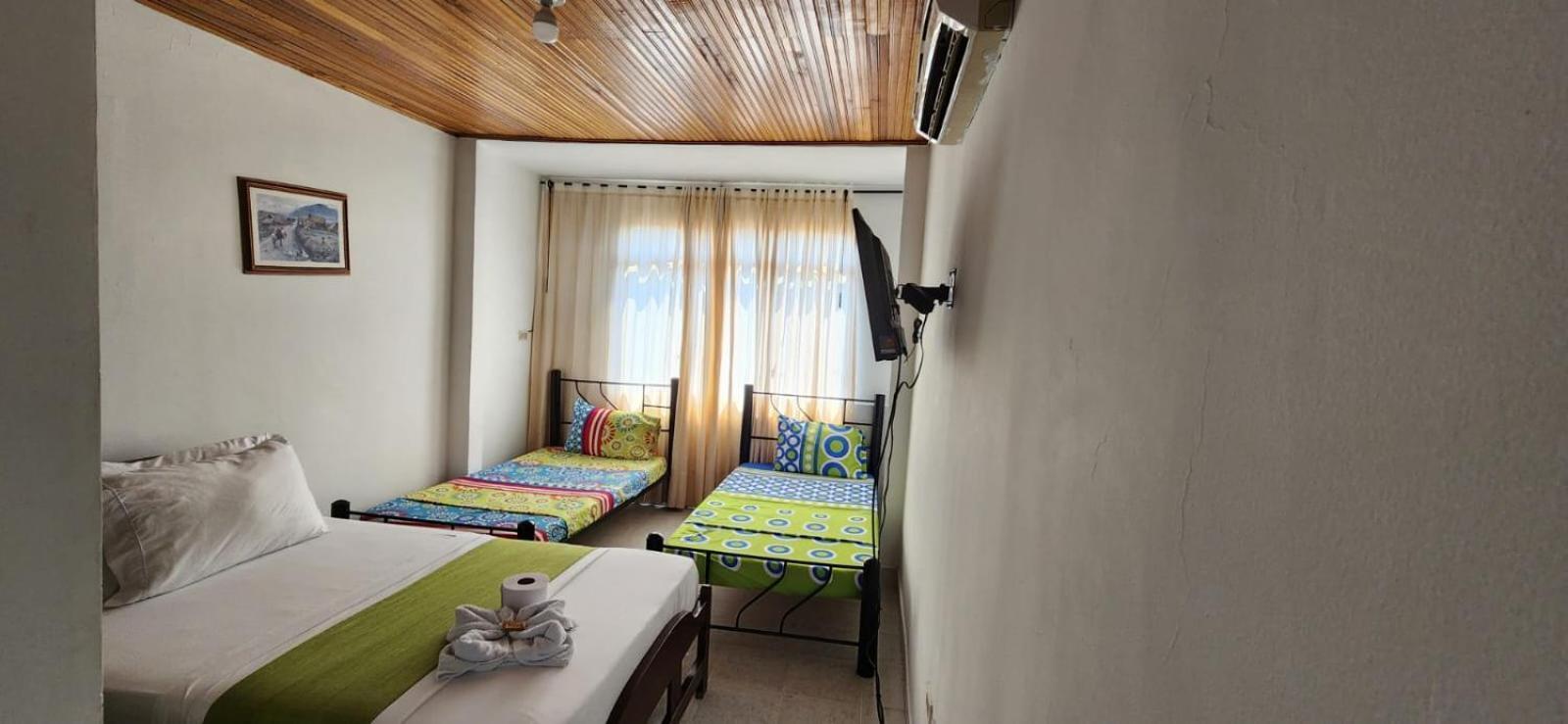 Luna Verde Hotel ネイバ エクステリア 写真