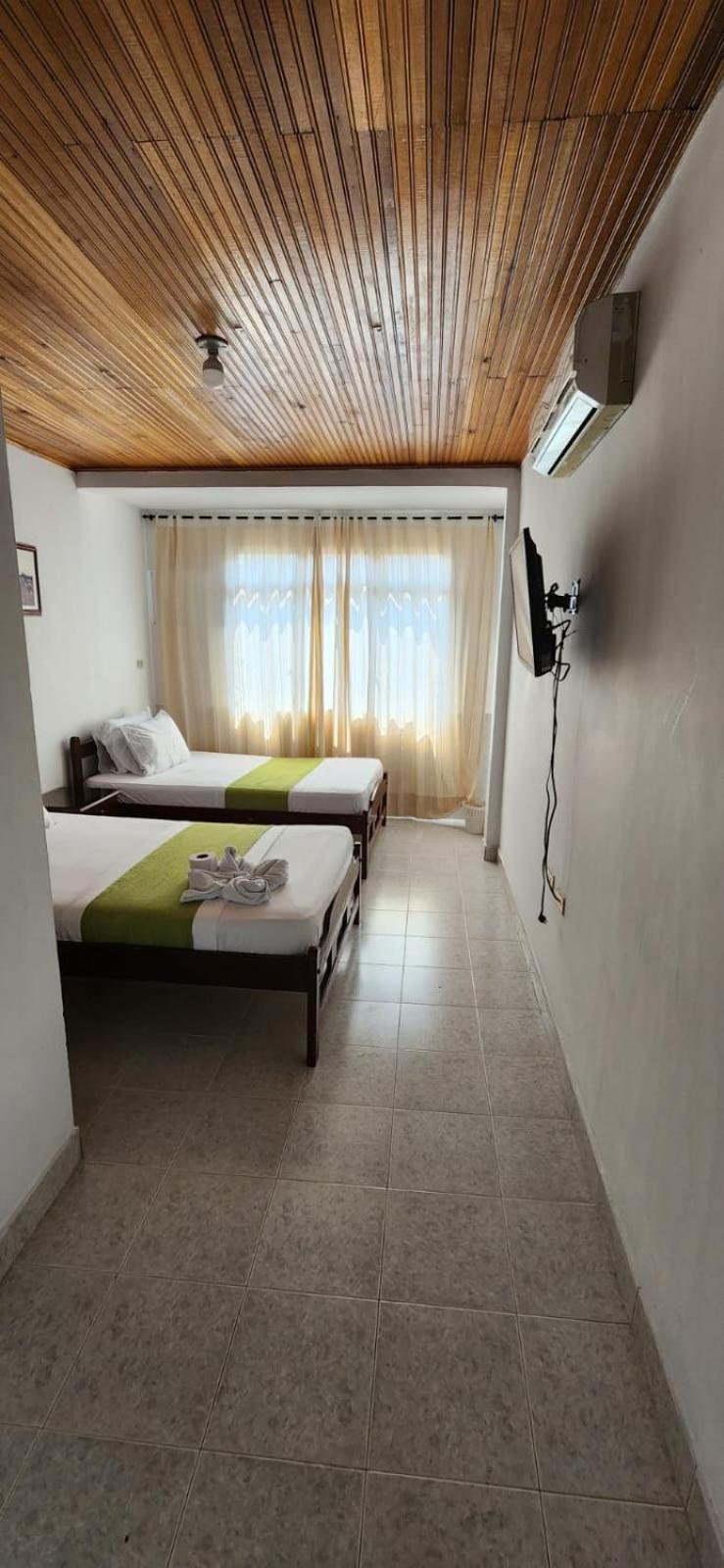 Luna Verde Hotel ネイバ エクステリア 写真