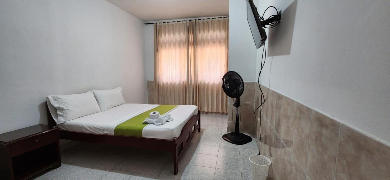 Luna Verde Hotel ネイバ エクステリア 写真